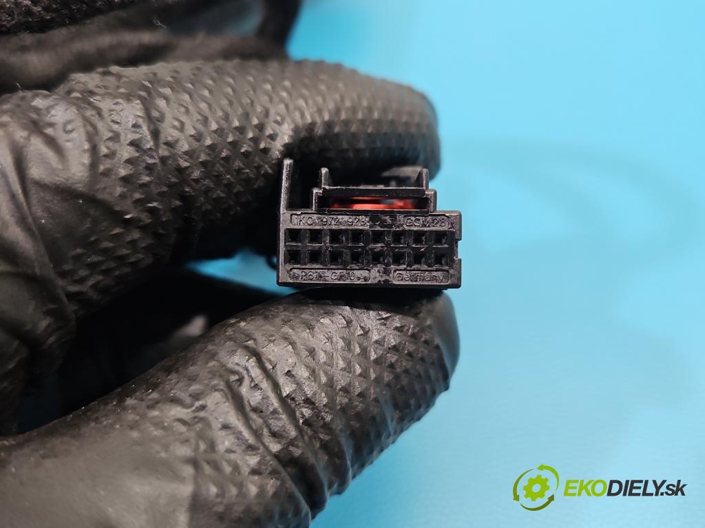 Skoda Superb III 2015-2024 2.0 tdi 150 HP automatic 110 kW 1968 cm3 5- zrkadlo ľavé  (Kľučka dverí ostatné)