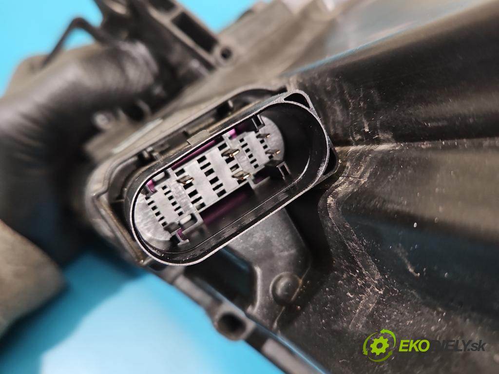 Skoda Superb III 2015-2024 2.0 tdi 150 HP automatic 110 kW 1968 cm3 5- Reflektor: pravý 3V1941016E (Svetlo predné pravé)