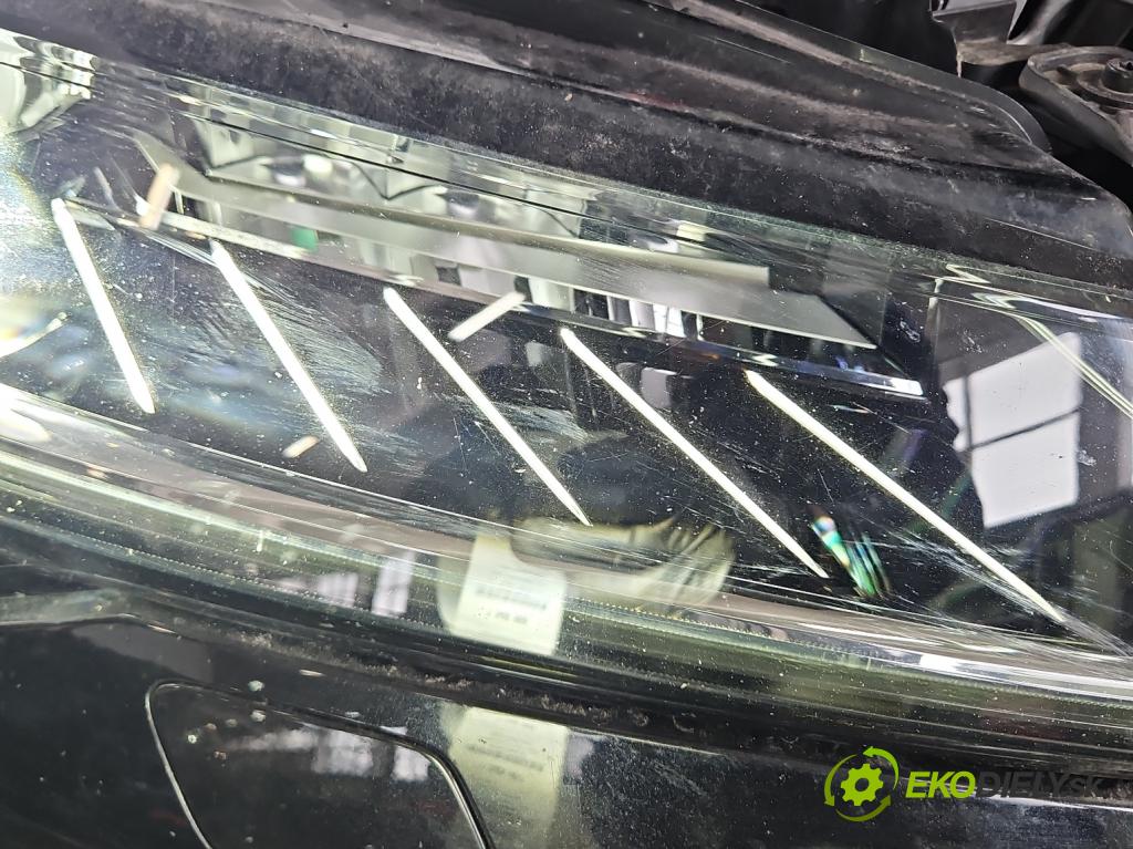 Skoda Superb III 2015-2024 2.0 tdi 150 HP automatic 110 kW 1968 cm3 5- Reflektor: pravý 3V1941016E (Svetlo predné pravé)