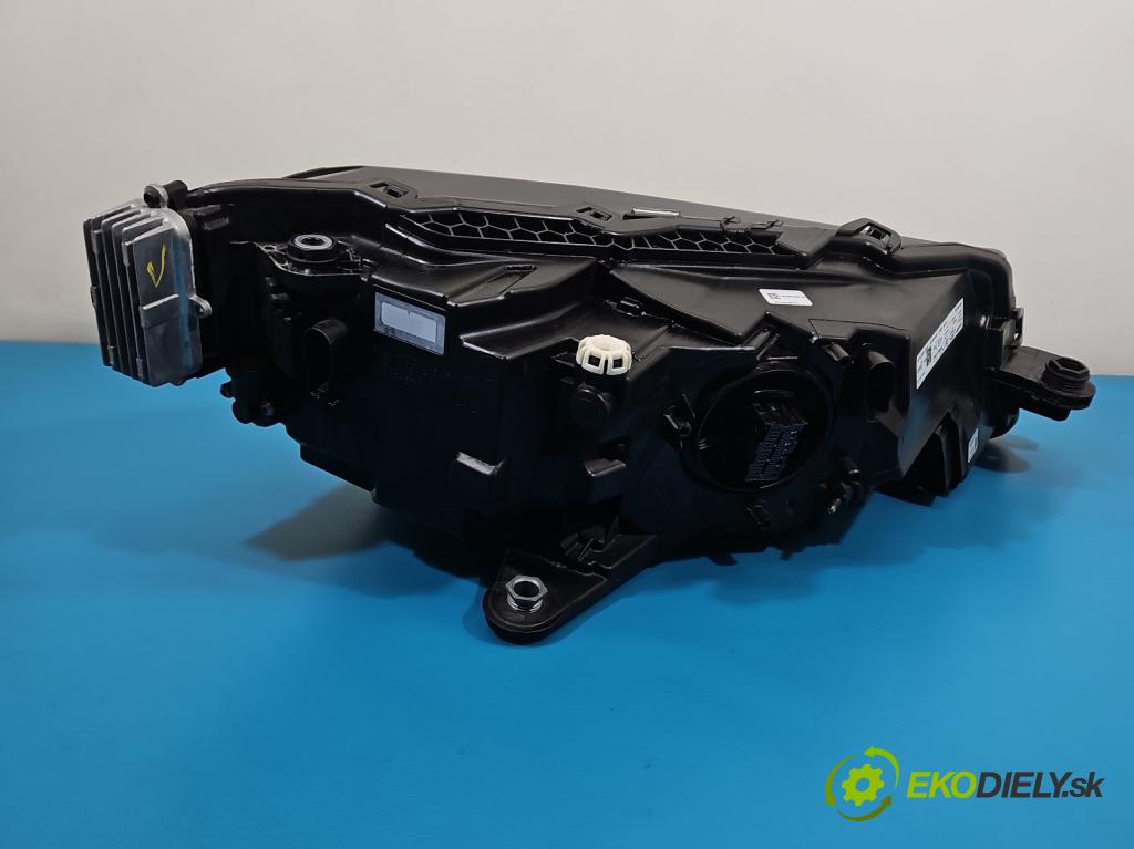 Skoda Superb III 2015-2024 2.0 tdi 150 HP automatic 110 kW 1968 cm3 5- Reflektor: ľavý 3V1941015E (Kľučka dverí ostatné)