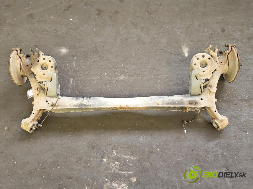 Honda Jazz III 2008-2014 1.3 16V 99 hp automatic 73 kW 1339 cm3 5- zadní výztuha  (Zadní výztuha)