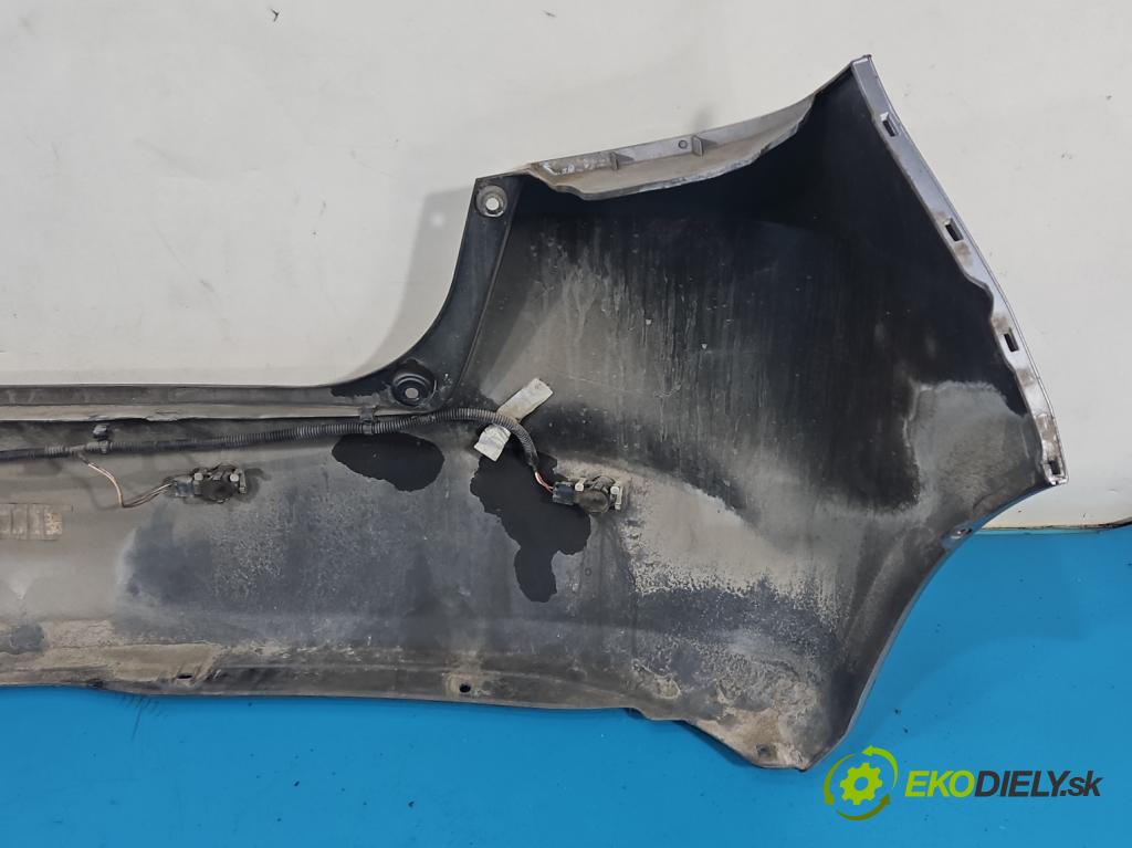 Honda Jazz III 2008-2014 1.3 16V 99 hp automatic 73 kW 1339 cm3 5- nárazník zadní  (Klika dveří ostatní)