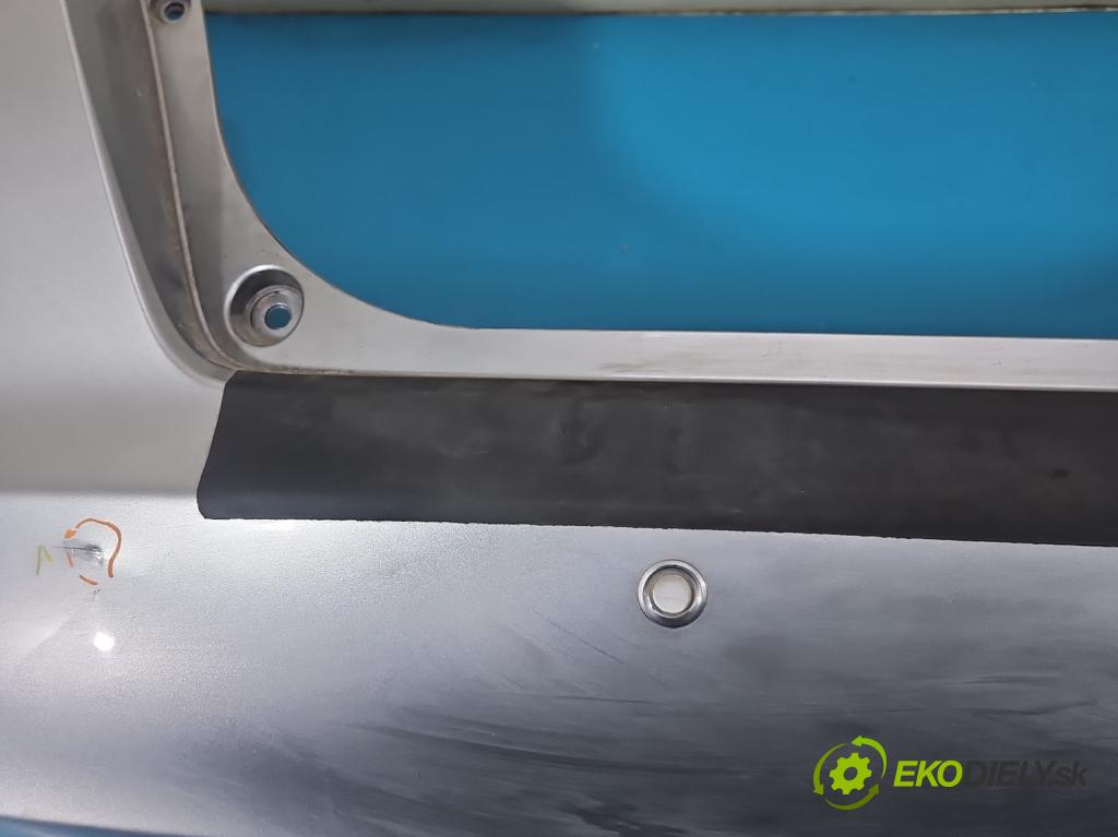 Honda Jazz III 2008-2014 1.3 16V 99 hp automatic 73 kW 1339 cm3 5- nárazník zadní  (Klika dveří ostatní)