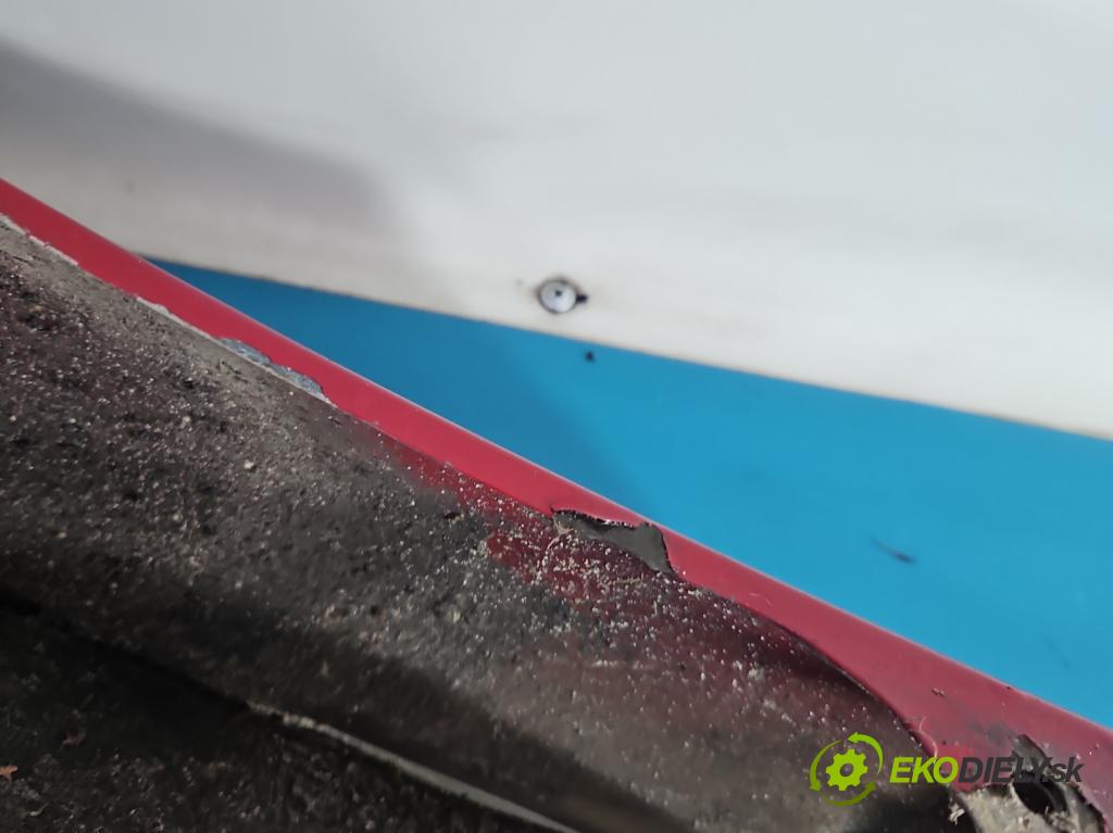 Citroen C3 I 2002-2009 1.4 8V 73 HP manual 54 kW 1360 cm3 5- blatník predné ľavý  (Blatník predný ľavý)