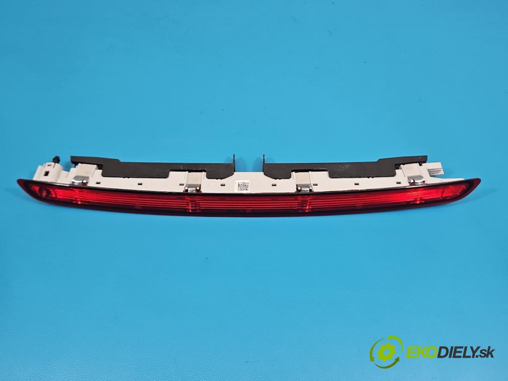 Skoda Superb III 2015-2024 2.0 tdi 150 HP automatic 110 kW 1968 cm3 5- světlo: stop: 5E9945097C