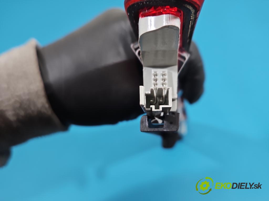 Skoda Superb III 2015-2024 2.0 tdi 150 HP automatic 110 kW 1968 cm3 5- světlo: stop: 5E9945097C