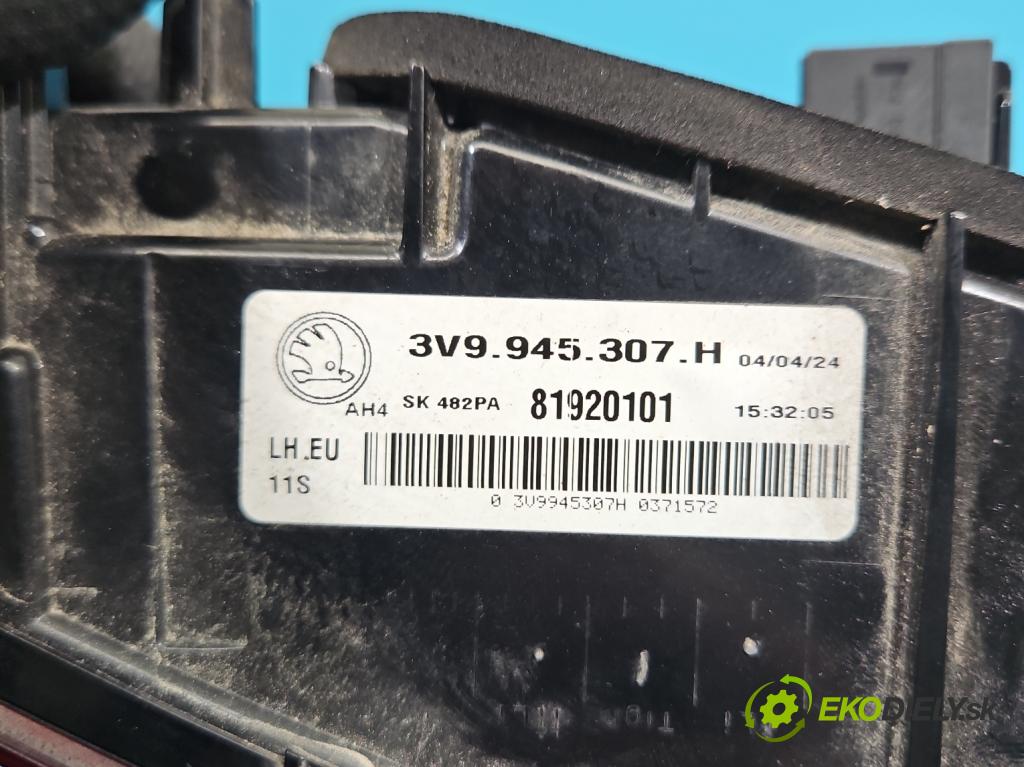Skoda Superb III 2015-2024 2.0 tdi 150 HP automatic 110 kW 1968 cm3 5- svetlo / reflektor zadné ľavé 3V9945307H (Kľučka dverí ostatné)