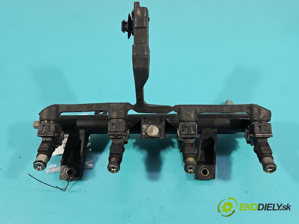 Citroen C3 I 2002-2009 1.4 8V 73 HP manual 54 kW 1360 cm3 5- vstrek 01F002A (Vstrekovač paliva)