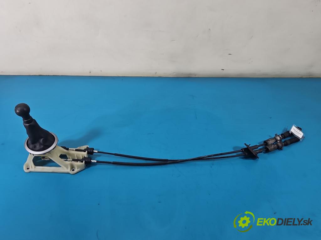 Suzuki SX4 I 2006-2014 1.6 16v 120 hp manual 88 kW 1586 cm3 5- kulisa změny stupňová 28130-80J0 (Řadicí páka (kulisa) )