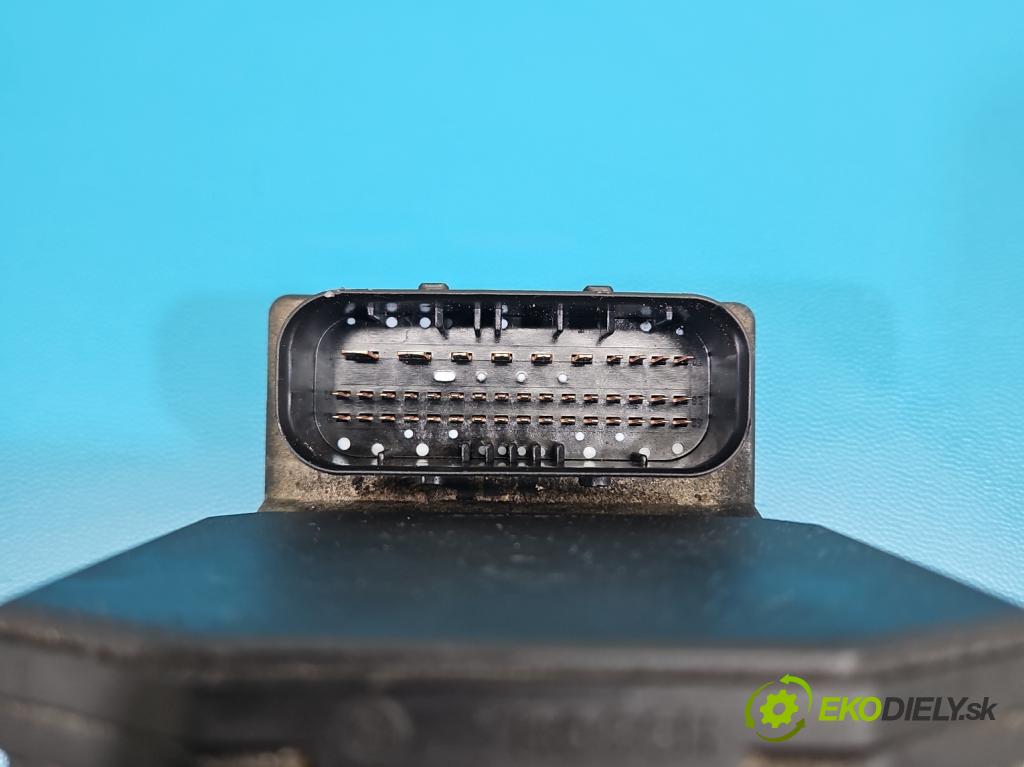 Audi A4 B6 2000-2004 1.9 tdi 131 hp manual 96 kW 1896 cm3 4- čerpadlo abs 8E0614517 (Pumpa ABS)