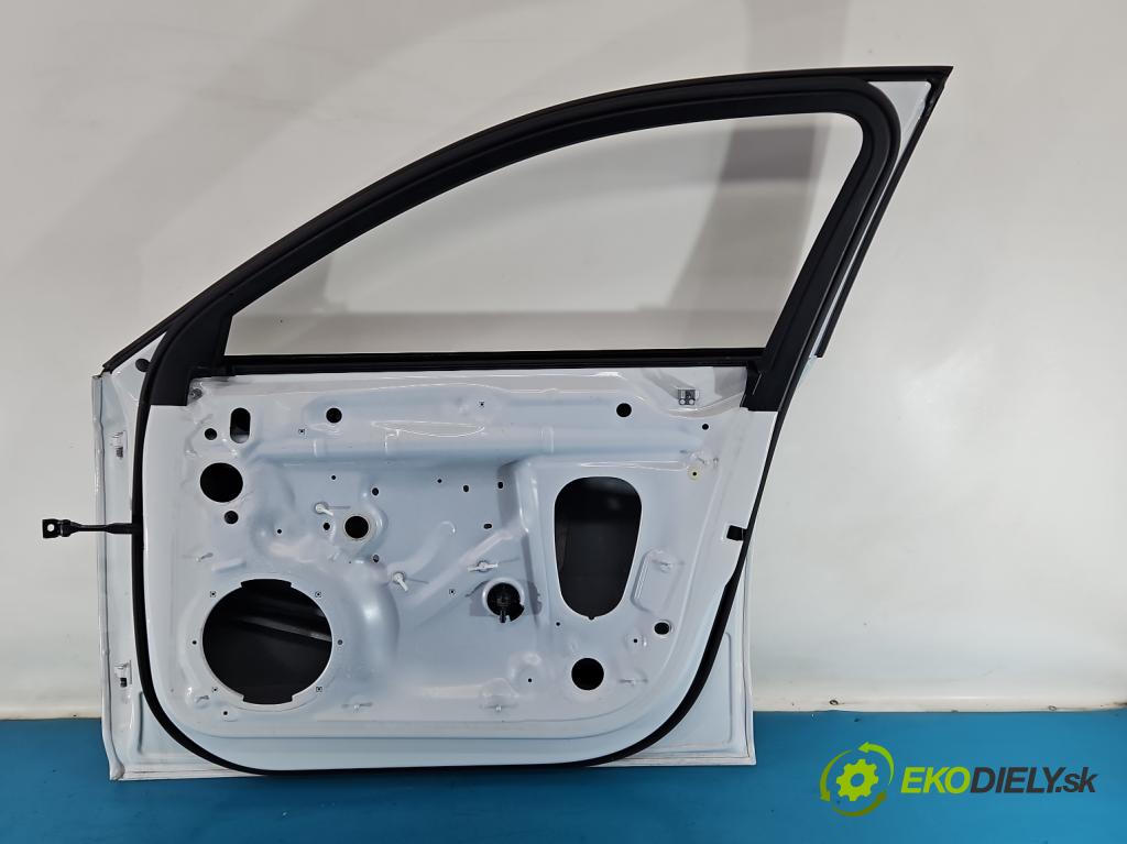 Audi A4 B9 2015-2024 2.0 TFSI 252KM automatic 185 kW 1984 cm3 4- dveře přední pravé  (Klika dveří ostatní)