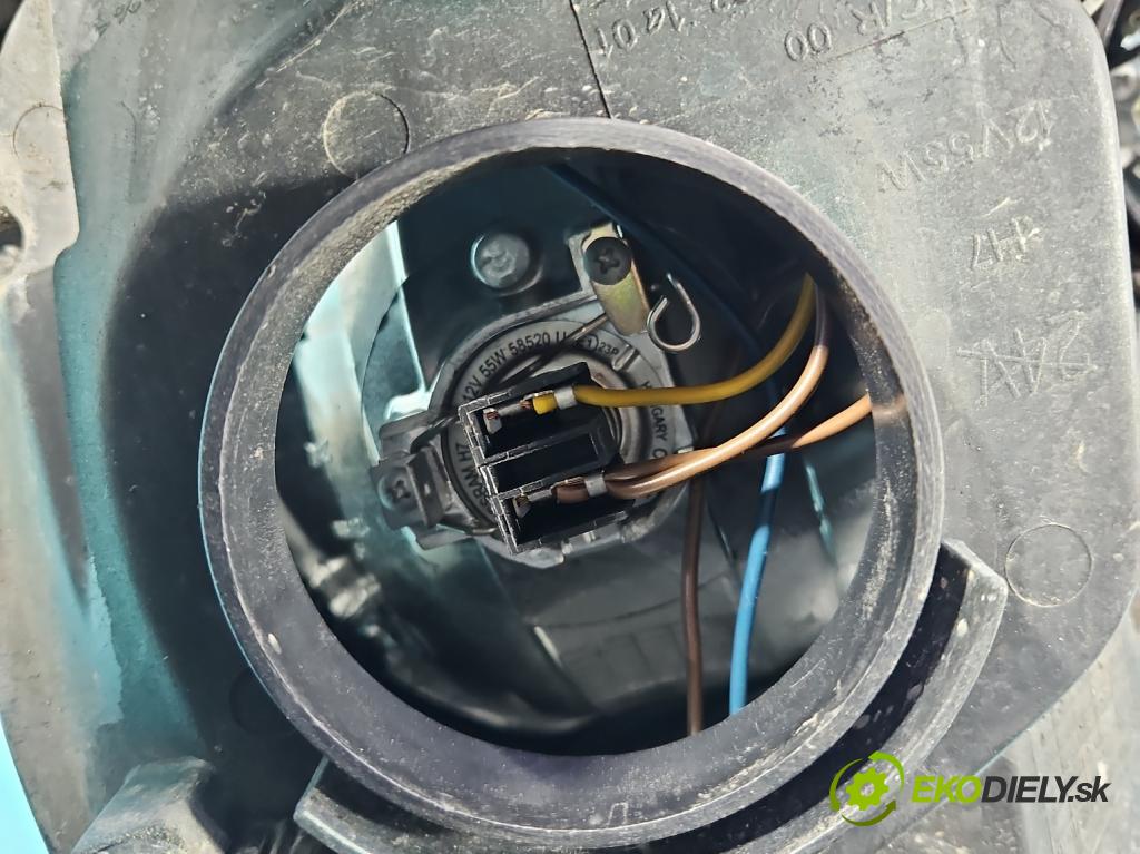 Renault Thalia I 1998-2009 1.4 8V 75 HP manual 55 kW 1390 cm3 4- Reflektor: pravý  (Svetlo predné pravé)