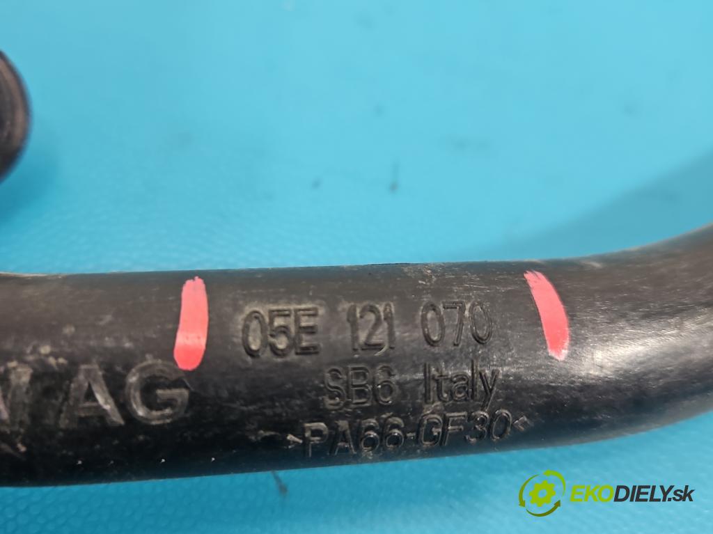 Cupra Formentor 20- 1.5 TSI 150 HP automatic 110 kW 1498 cm3 5- rúrka systému chladenia 05E121070