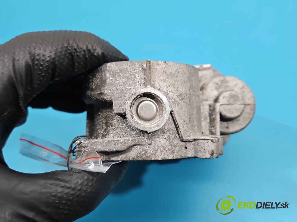 Cupra Formentor 20- 1.5 TSI 150 HP automatic 110 kW 1498 cm3 5- klapka 04E133062T (Škrtiaca klapka)