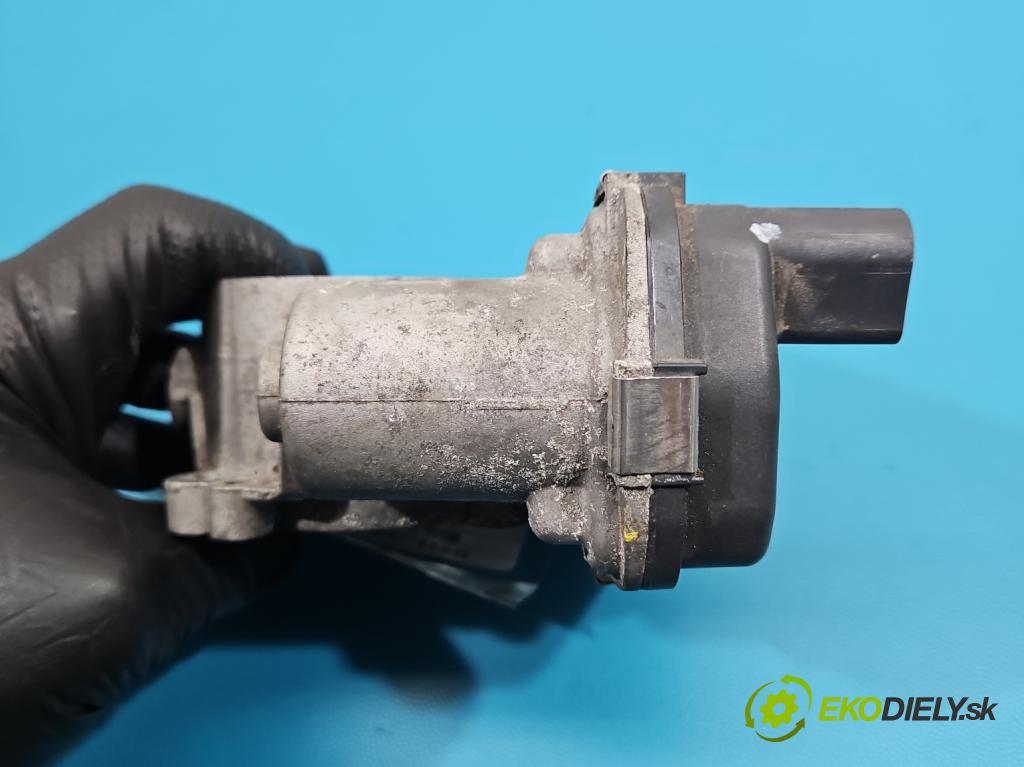 Cupra Formentor 20- 1.5 TSI 150 HP automatic 110 kW 1498 cm3 5- klapka 04E133062T (Škrtiaca klapka)