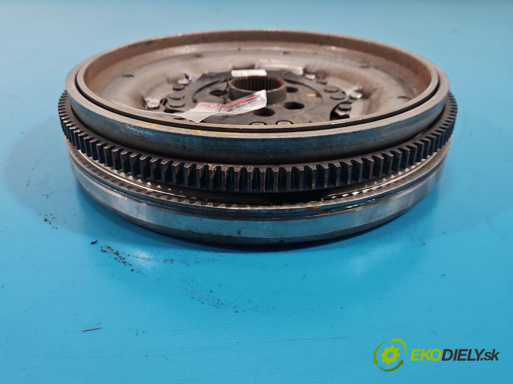 Cupra Formentor 20- 1.5 TSI 150 HP automatic 110 kW 1498 cm3 5- koleso duálna 05E105266F