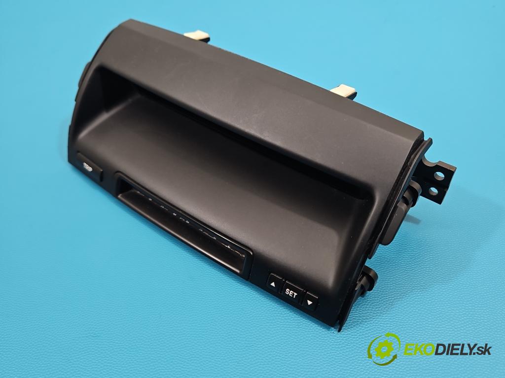 Kia Venga 1.4 16V 90 HP manual 66.2 kW 1396 cm3 5- Zobrazit: 94101-1P000 (Prístrojová doska)