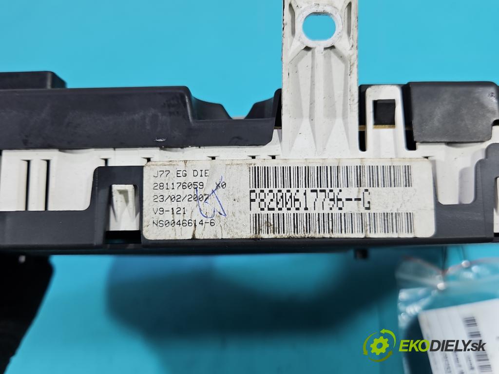 Renault Modus 1.5 dci 86 HP manual 63 kW 1461 cm3 5- prístrojovka/ budíky 8200617796G (Prístrojová doska)