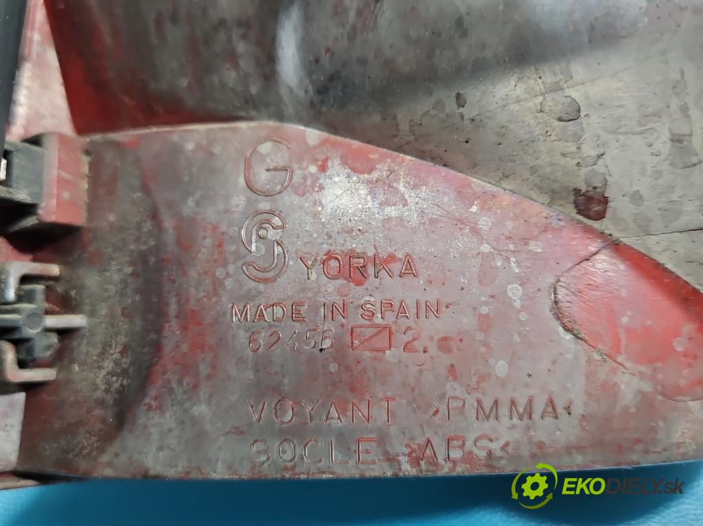 Renault Modus 1.5 dci 86 hp manual 63 kW 1461 cm3 5- světlo zadní levé  (Klika dveří ostatní)