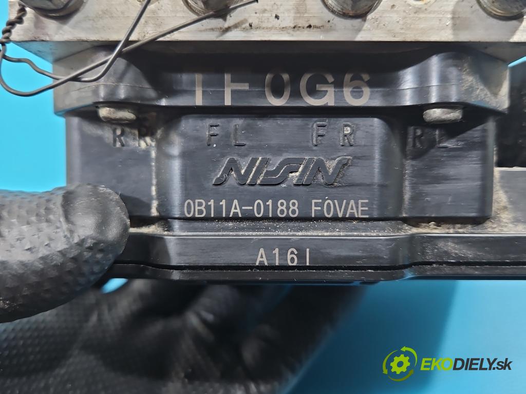 Honda Jazz III 2008-2014 1.3 16V 99 HP automatic 73 kW 1339 cm3 5- čerpadlo abs 0B11A-0188 (Pumpa ABS)