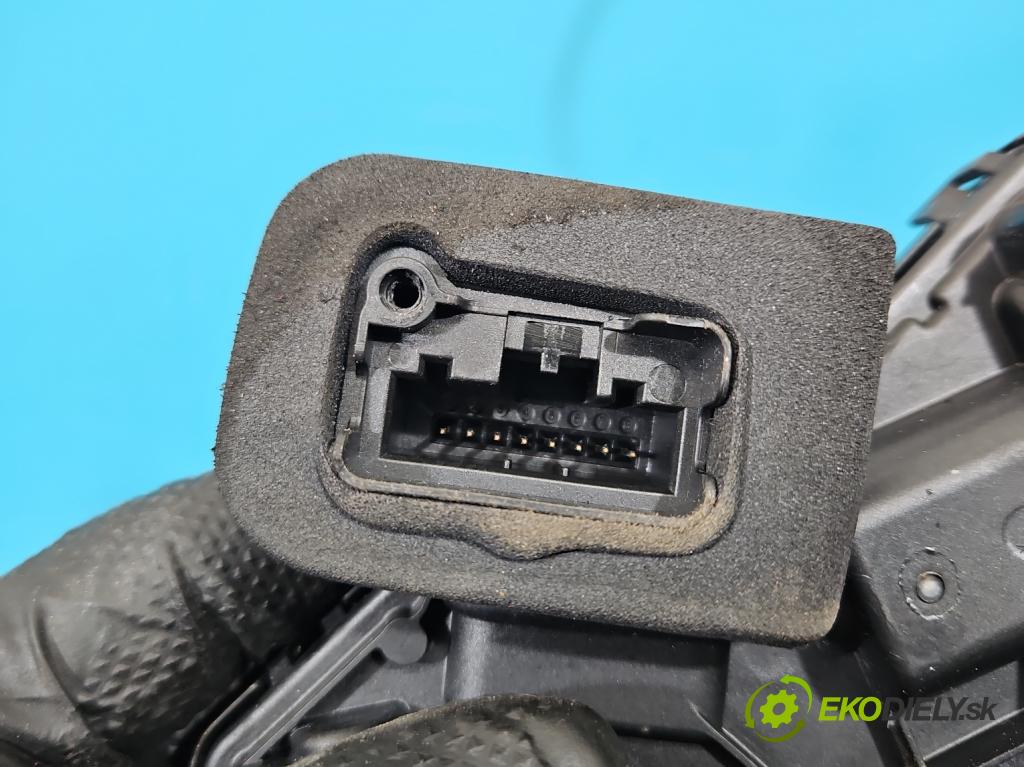 Skoda Superb III 2015-2024 2.0 tdi 150 hp automatic 110 kW 1968 cm3 5- zámek zadní levý A5T-5TA839015T