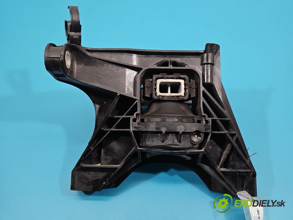 Peugeot 508 II 2018- 1.5 hdi 131 hp manual 96 kW 1499 cm3 5- Tlapka: převodovky stupňová