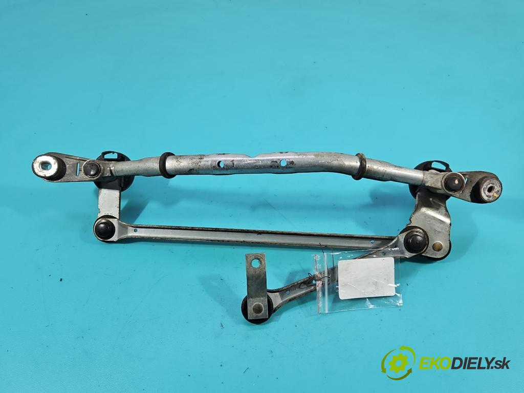 Kia Venga 1.4 16V 90 HP manual 66.2 kW 1396 cm3 5- mechanizmus stieračov