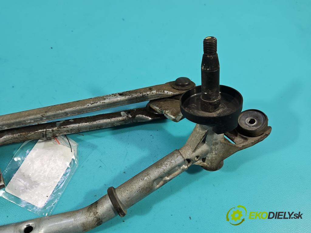 Kia Venga 1.4 16V 90 HP manual 66.2 kW 1396 cm3 5- mechanizmus stieračov