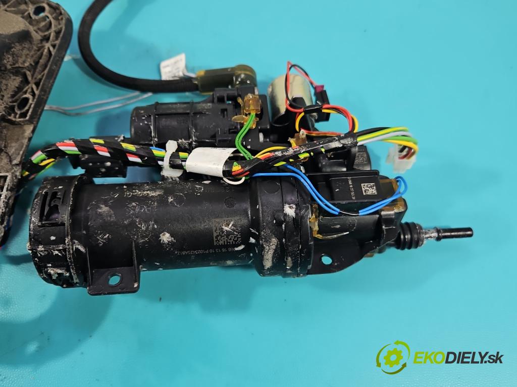 Peugeot 508 II 2018- 1.5 hdi 131 hp manual 96 kW 1499 cm3 5- čerpadlo