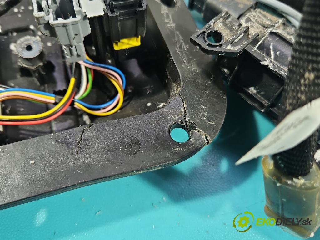 Peugeot 508 II 2018- 1.5 hdi 131 hp manual 96 kW 1499 cm3 5- čerpadlo