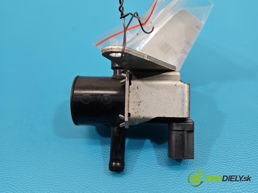 Honda Jazz III 2008-2014 1.3 16V 99 HP automatic 73 kW 1339 cm3 5- ventil podtlaku K5T46873 (Ventil)