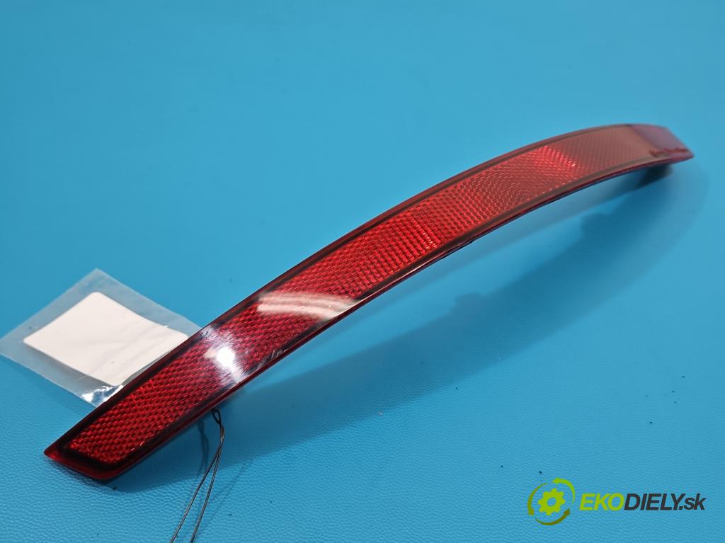 Skoda Superb III 2015-2024 2.0 tdi 150 HP automatic 110 kW 1968 cm3 5- Odraz: 3V5945106