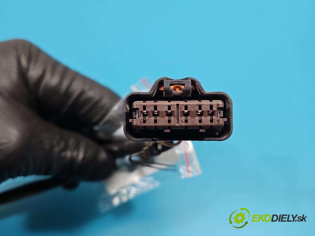 Peugeot 508 II 2018- 1.5 hdi 131 HP manual 96 kW 1499 cm3 5- Zväzok: ostatné C1028118