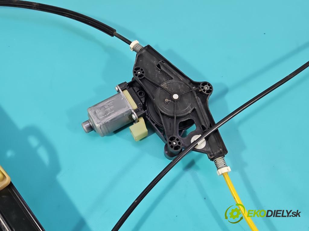 Audi A4 B9 2015-2024 2.0 TFSI 252KM automatic 185 kW 1984 cm3 4- mechanizmus okna predné pravý 8W0837462