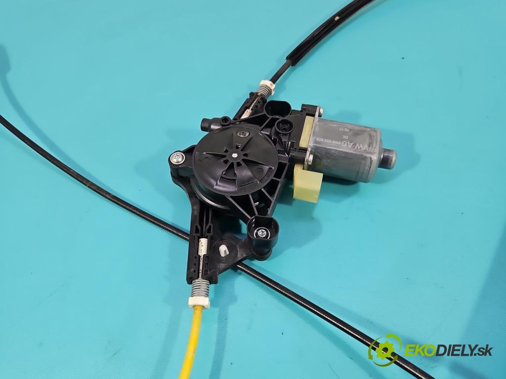 Audi A4 B9 2015-2024 2.0 TFSI 252KM automatic 185 kW 1984 cm3 4- mechanizmus okna predné pravý 8W0837462