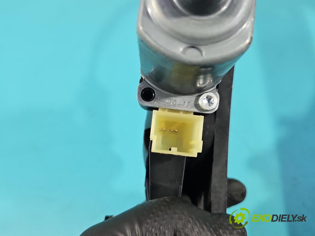 Audi A4 B9 2015-2024 2.0 TFSI 252KM automatic 185 kW 1984 cm3 4- mechanizmus okna zadné pravý 8W0959812