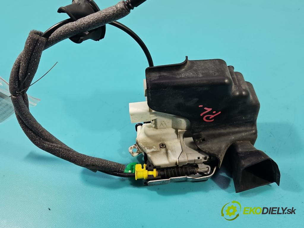 Audi A4 B9 2015-2024 2.0 TFSI 252KM automatic 185 kW 1984 cm3 4- zámek přední levý 8W1837349A