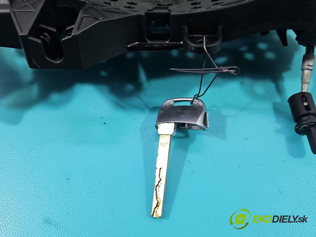 Audi A4 B9 2015-2024 2.0 TFSI 252KM automatic 185 kW 1984 cm3 4- rukoväť predné ľavé mimo: 8W1837811A (Kľučka dverí vonkajšia predná ľavá)