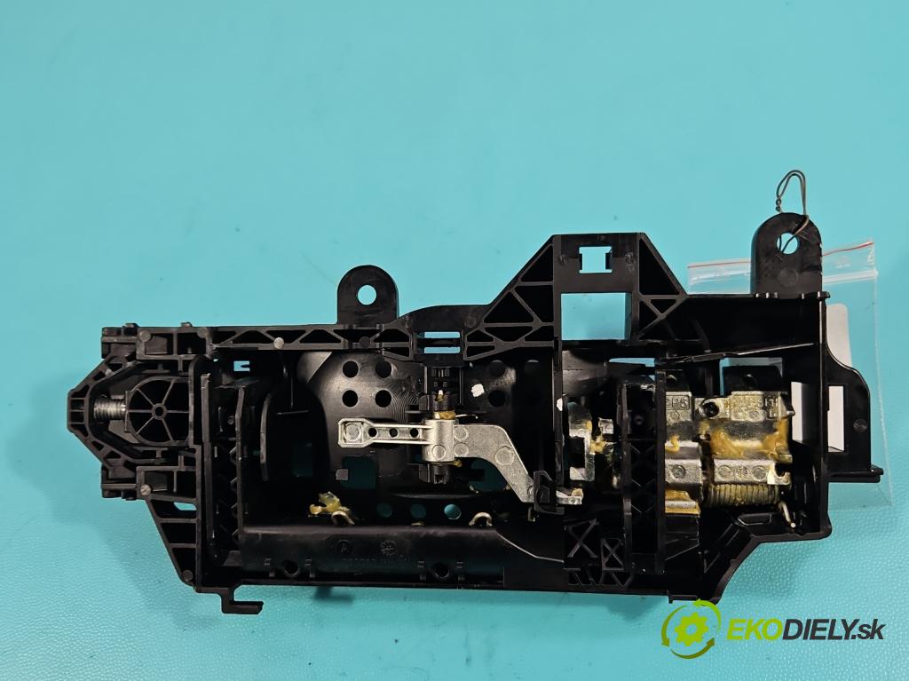 Audi A4 B9 2015-2024 2.0 TFSI 252KM automatic 185 kW 1984 cm3 4- rukoväť predné pravé mimo: 8W02837812A (Kľučka dverí ostatné)