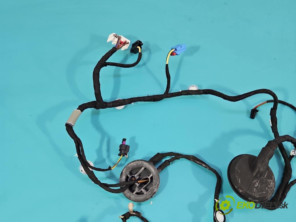 Audi A4 B9 2015-2024 2.0 TFSI 252KM automatic 185 kW 1984 cm3 4- Zväzok: dvere predné vľavo: 8W097029AN