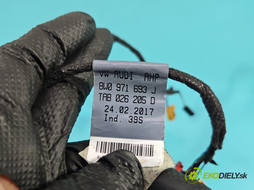 Audi A4 B9 2015-2024 2.0 TFSI 252KM automatic 185 kW 1984 cm3 4- Balíček: dveře zadní vlevo 8W0971693J