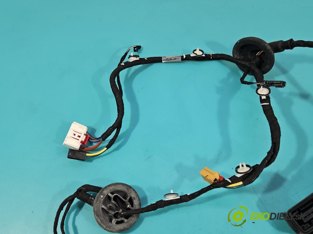 Audi A4 B9 2015-2024 2.0 TFSI 252KM automatic 185 kW 1984 cm3 4- Zväzok: dvere zadné pravých 8W0971687AD