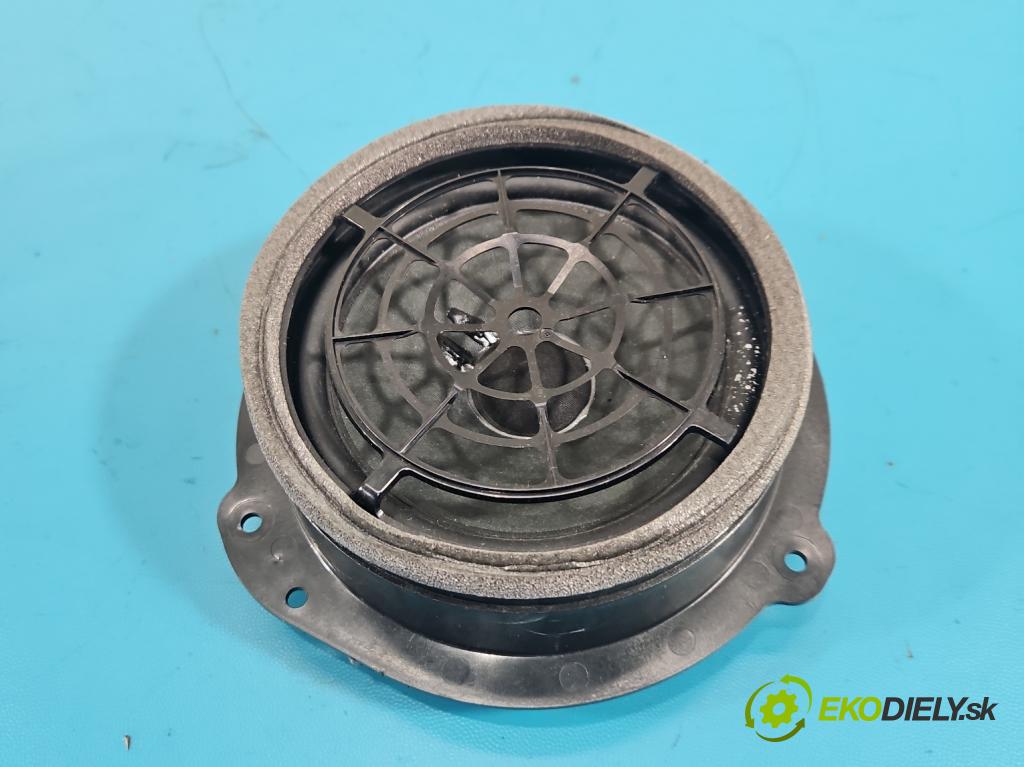 Audi A4 B9 2015-2024 2.0 TFSI 252KM automatic 185 kW 1984 cm3 4- Reproduktor 8W5035411A