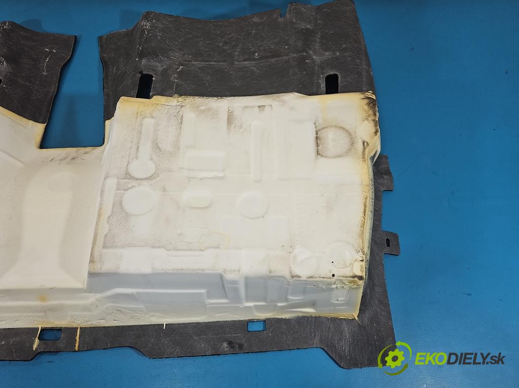 Peugeot 508 II 2018- 1.5 hdi 131 HP manual 96 kW 1499 cm3 5- koberec do auta ostatné 98134181ZD