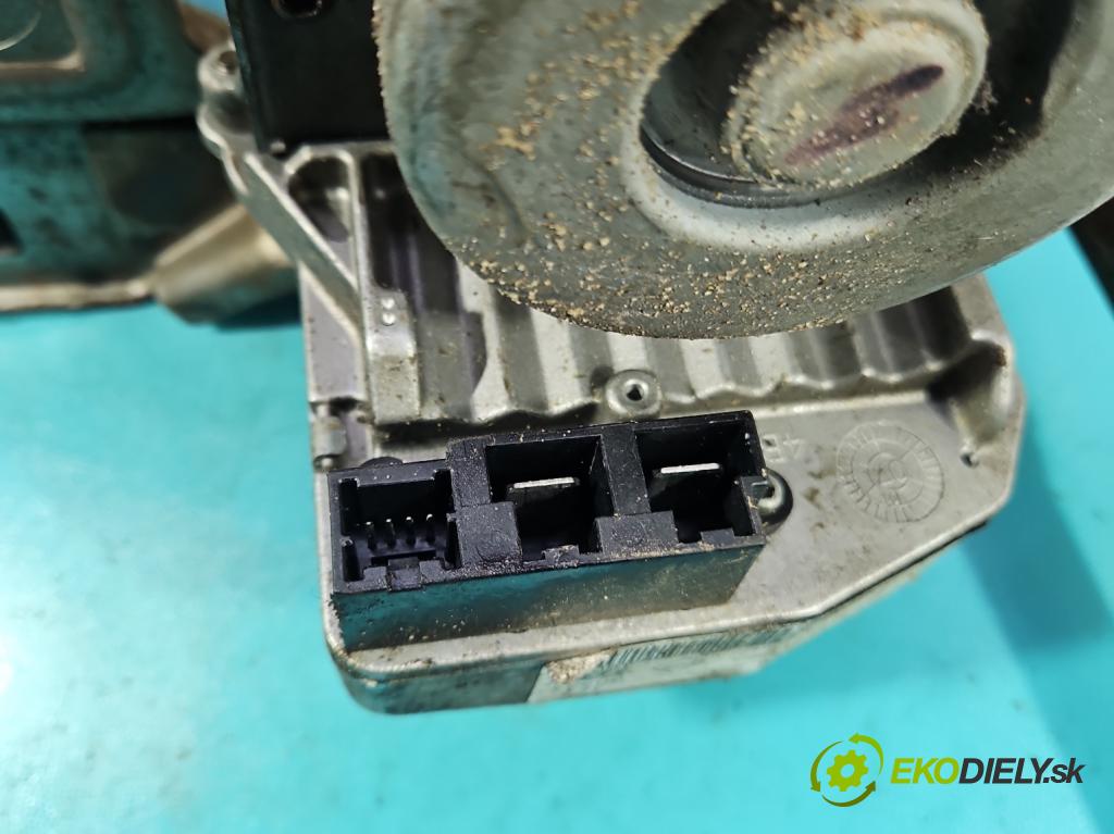 Renault Modus 1.5 dci 86 HP manual 63 kW 1461 cm3 5- čerpadlo posilovač 8200751219 (Servočerpadlo)