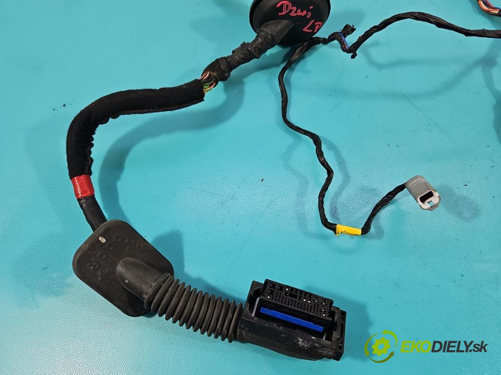 Hyundai I30 III 2016- 2.0 16V 280KM automatic 206 kW 1998 cm3 5- Balíček: dveře přední pravých 91605-G4120