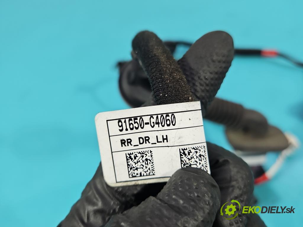 Hyundai I30 III 2016- 2.0 16V 280KM automatic 206 kW 1998 cm3 5- Balíček: dveře zadní vlevo 91650-G4060