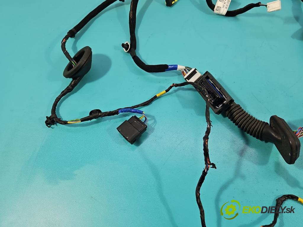 Hyundai I30 III 2016- 2.0 16V 280KM: automatic 206 kW 1998 cm3 5- Zväzok: dvere zadné pravých 91615-G4140