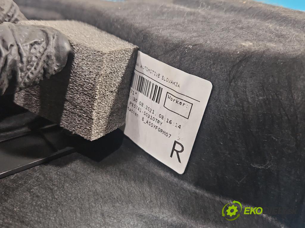 Hyundai I30 III 2016- 2.0 16V 280KM automatic 206 kW 1998 cm3 5- Tapacír: kufra: pravé 85745-S0000