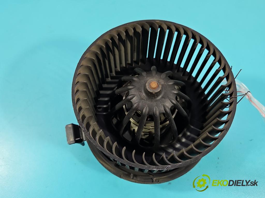 Renault Modus 1.5 dci 86 HP manual 63 kW 1461 cm3 5- ventilátor vzduchu